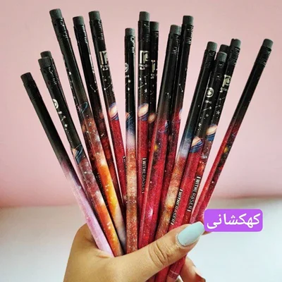 مداد مشکی و قرمز